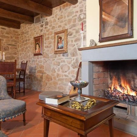 Villa Liz Tuscany, Private Pool, Hot Tub, Property Fenced, Pets Allowed Poppi Exteriér fotografie